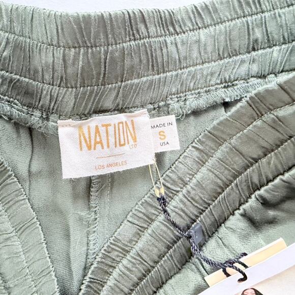 Nation Ltd. Del Rey Satin Pant Size Small Rayon NEW Hunter Green Jogger Relaxed - Picture 4 of 7